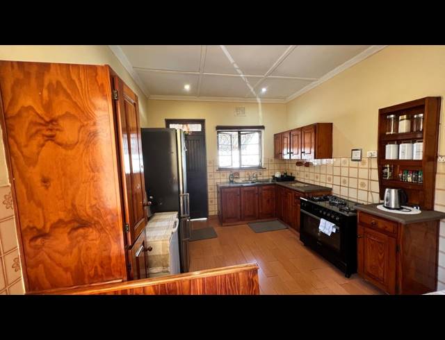 3 BEDROOM HOUSE FOR SALE IN BLUFF